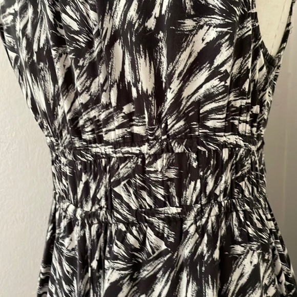 Striking Black & White Floaty Trouser Jumpsuit - Aus Size 12 - George at Asda - Picture 12 of 16